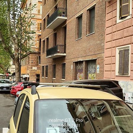 Casa Vacanza Colosseo Whole Holiday Home Apartment Da Pamino & Priscilla ローマ エクステリア 写真